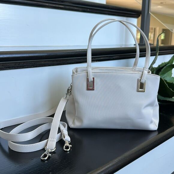 Frankie & Johnnie Nylon Crossbody Shoulder Satchel Purse Neutral new - Picture 2 of 10